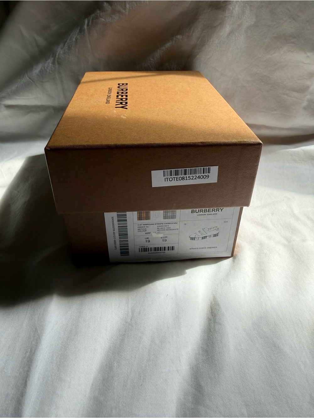 Burberry Baby Markham Check Sneaker - Picture 2 of 11